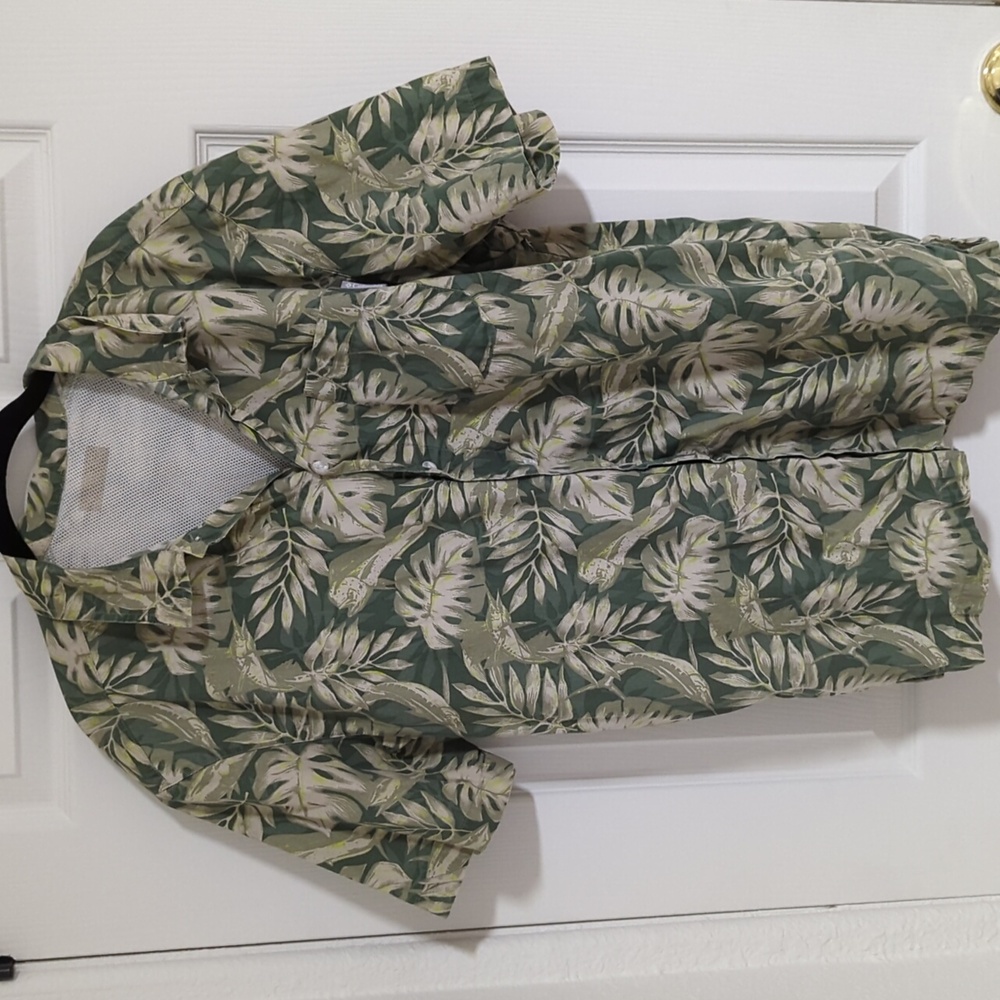 Columbia PFG Shirt Size Medium